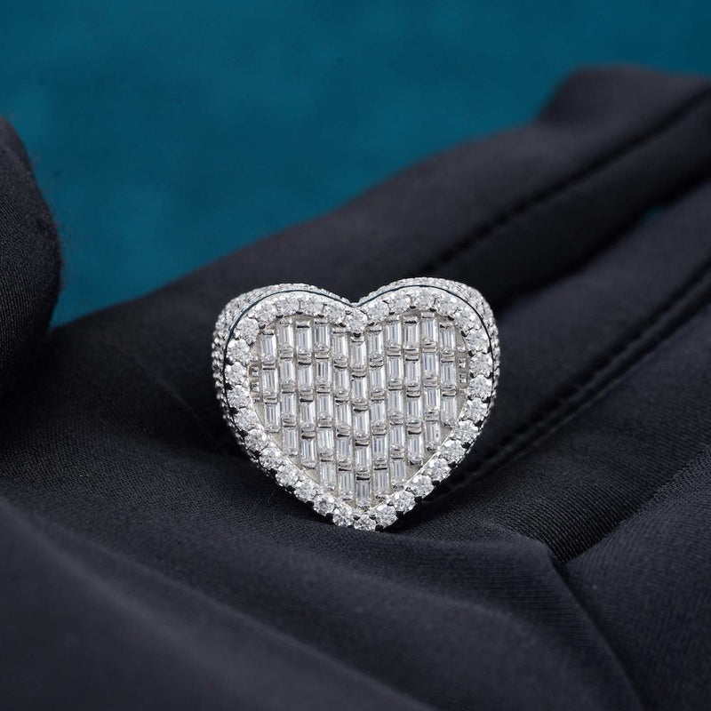 VVS Moissanite Baguette Heart Ring